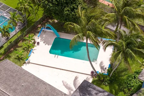 4734 Jefferson Street Hollywood FL 33021