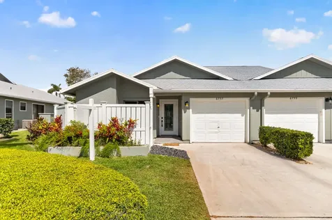6757 SE Yorktown Drive Hobe Sound FL 33455