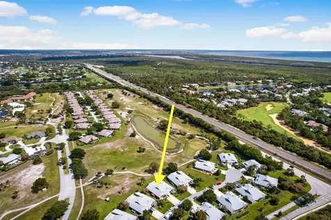 6757 SE Yorktown Drive Hobe Sound FL 33455