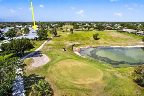 6757 SE Yorktown Drive Hobe Sound FL 33455