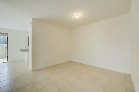 6574 S Anise Court Davie FL 33314