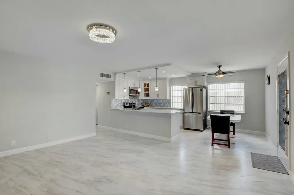 998 Normandy Trail Delray Beach FL 33484