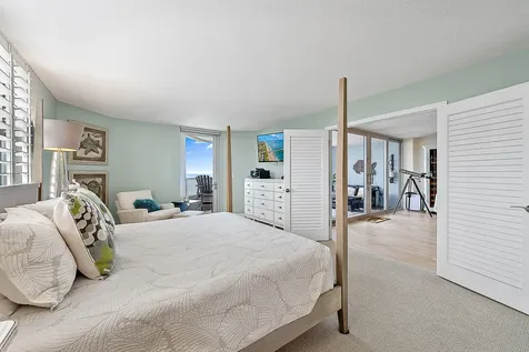 5200 N Ocean Drive Singer Island FL 33404