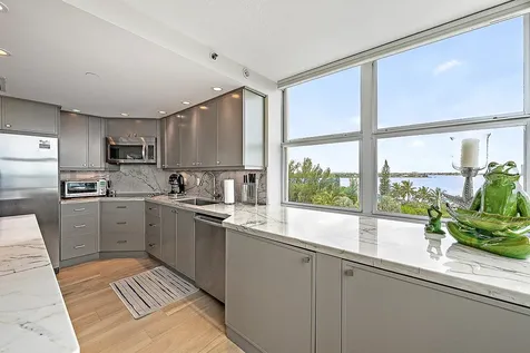 5200 N Ocean Drive Singer Island FL 33404