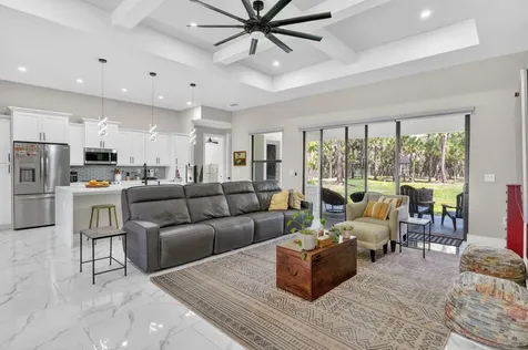 3263 SE 40th Avenue Avenue SE Naples FL 34117