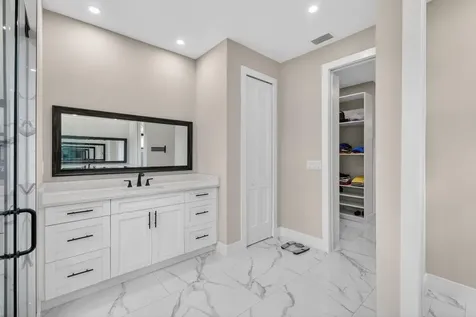 3263 SE 40th Avenue Avenue SE Naples FL 34117