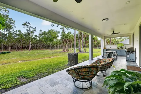 3263 SE 40th Avenue Avenue SE Naples FL 34117