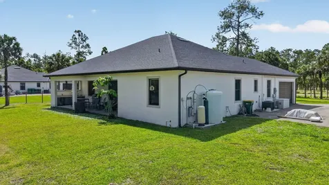 3263 SE 40th Avenue Avenue SE Naples FL 34117