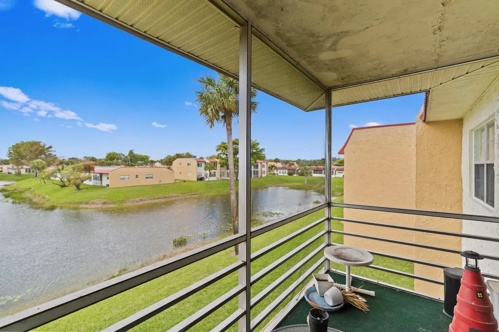 132 Lake Carol Drive West Palm Beach FL 33411