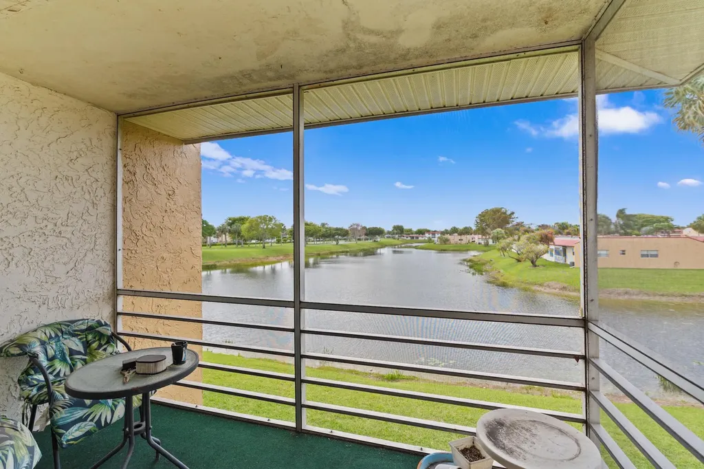 132 Lake Carol Drive West Palm Beach FL 33411