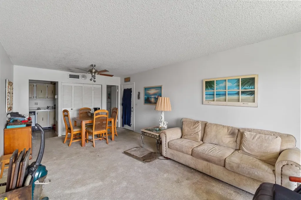 132 Lake Carol Drive West Palm Beach FL 33411