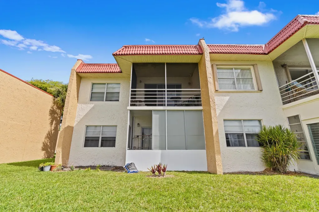 132 Lake Carol Drive West Palm Beach FL 33411