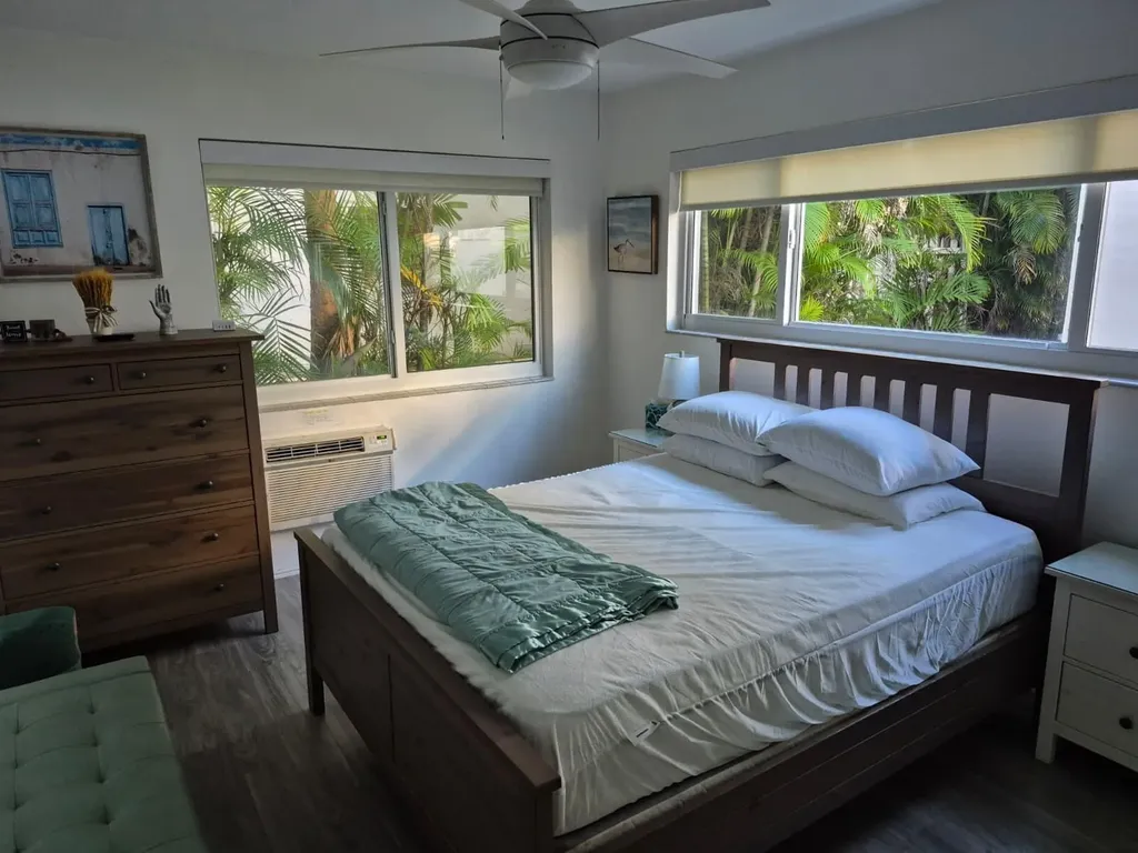 624 Antioch Avenue Fort Lauderdale FL 33304