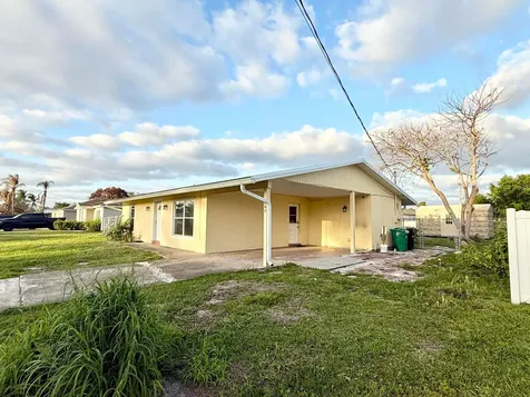 267 NW Biltmore Street Port St Lucie FL 34983