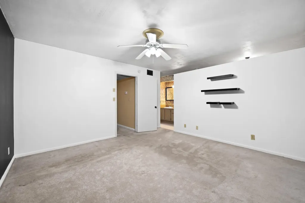 2811 SW 87th Terrace Davie FL 33328
