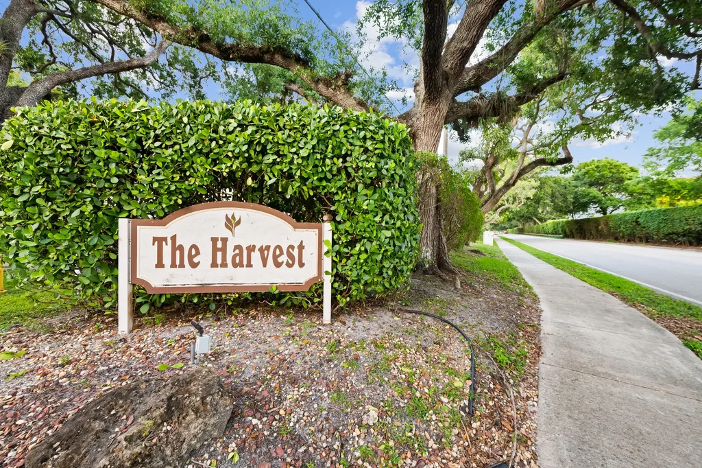 2811 SW 87th Terrace Davie FL 33328