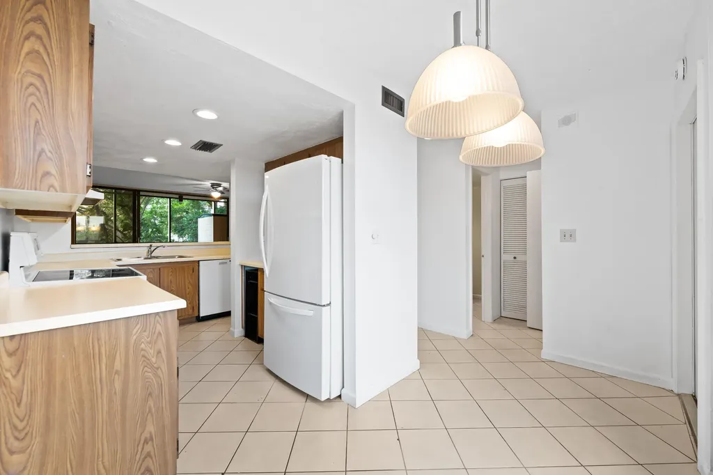 2811 SW 87th Terrace Davie FL 33328