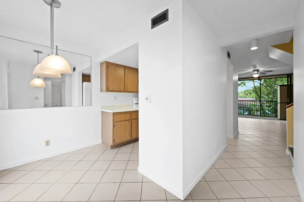 2811 SW 87th Terrace Davie FL 33328