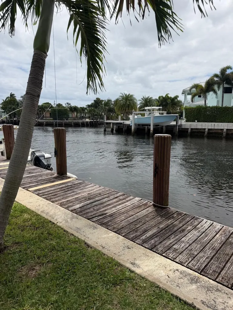 1100 Pine Drive Pompano Beach FL 33060