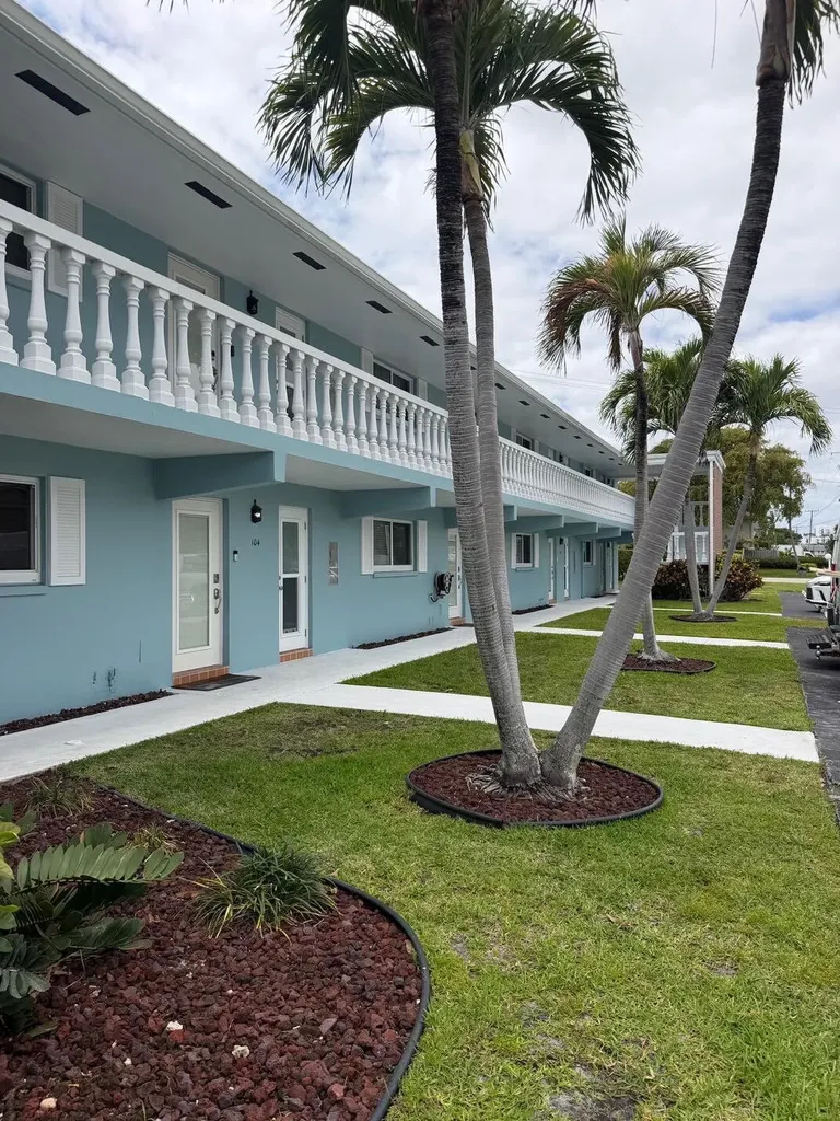 1100 Pine Drive Pompano Beach FL 33060
