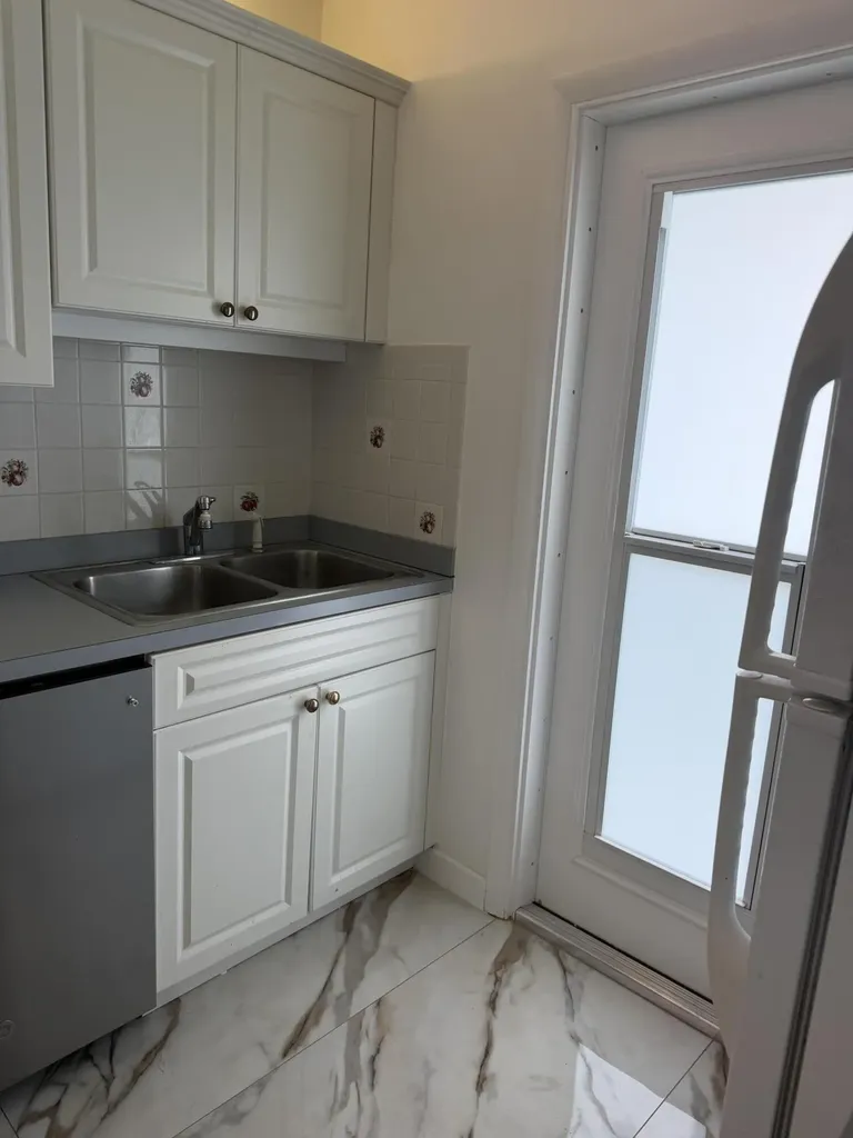 1100 Pine Drive Pompano Beach FL 33060