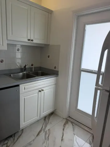 1100 Pine Drive Pompano Beach FL 33060