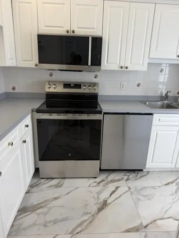 1100 Pine Drive Pompano Beach FL 33060