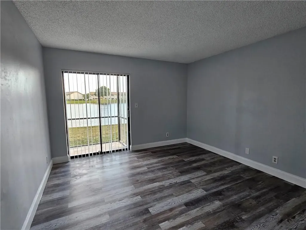 9862 Nob Hill Court Sunrise FL 33351