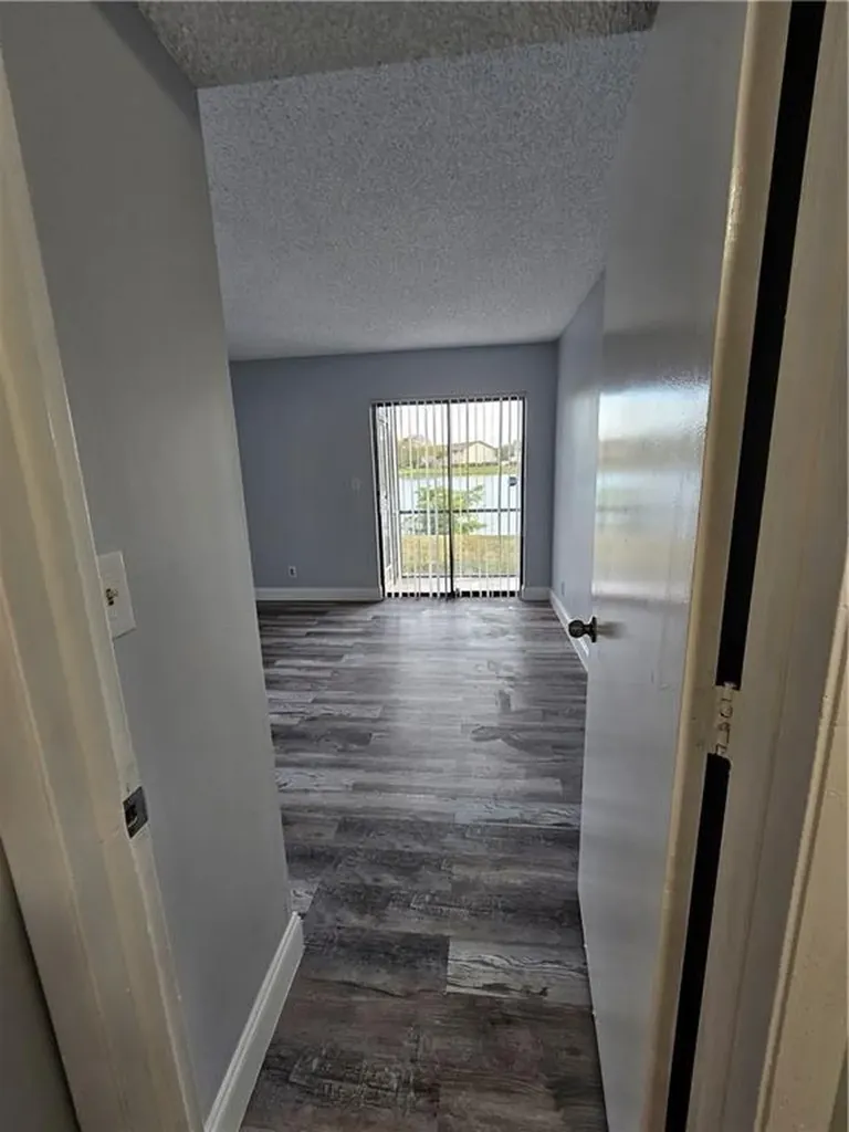 9862 Nob Hill Court Sunrise FL 33351