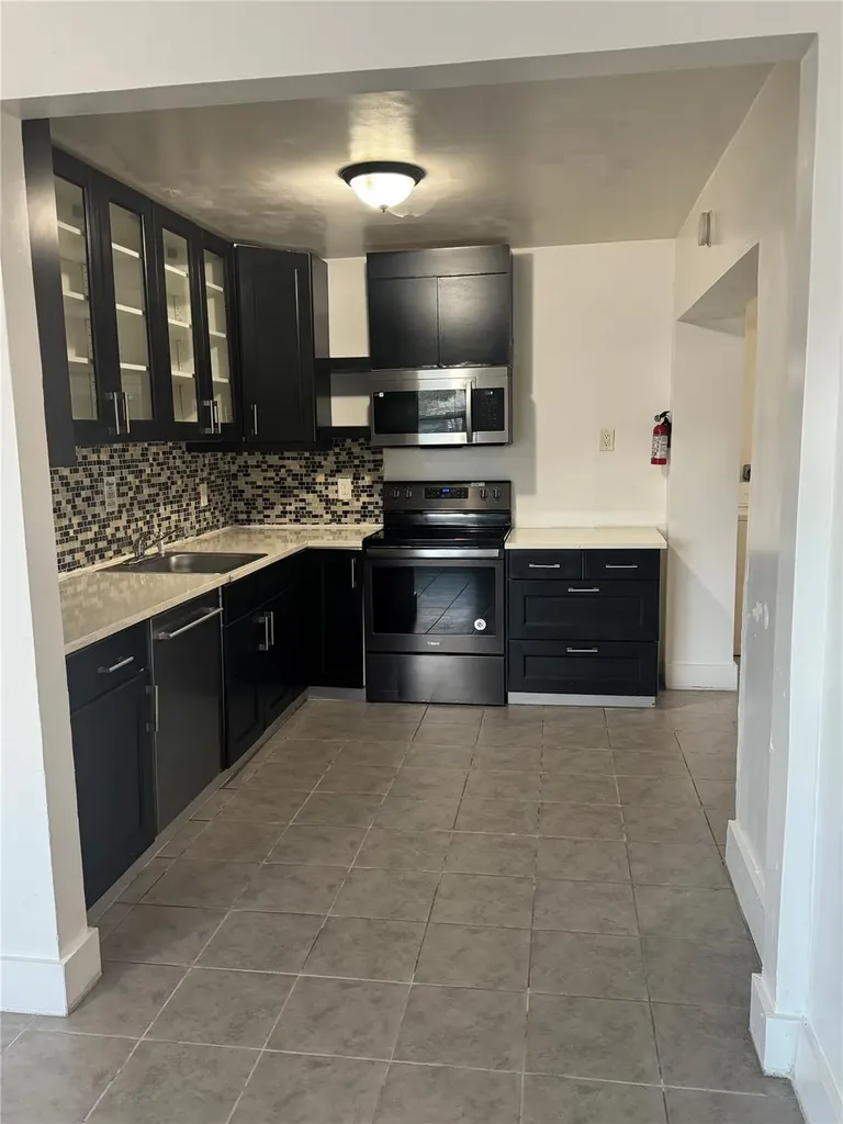3120 SW 12th Place Fort Lauderdale FL 33312