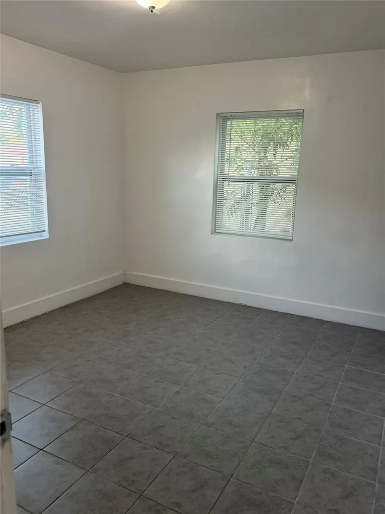 3120 SW 12th Place Fort Lauderdale FL 33312