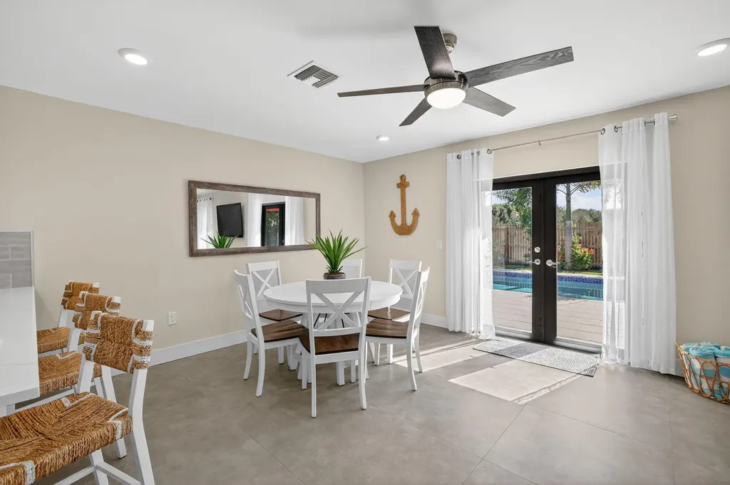 254 NE 20th Street Delray Beach FL 33444