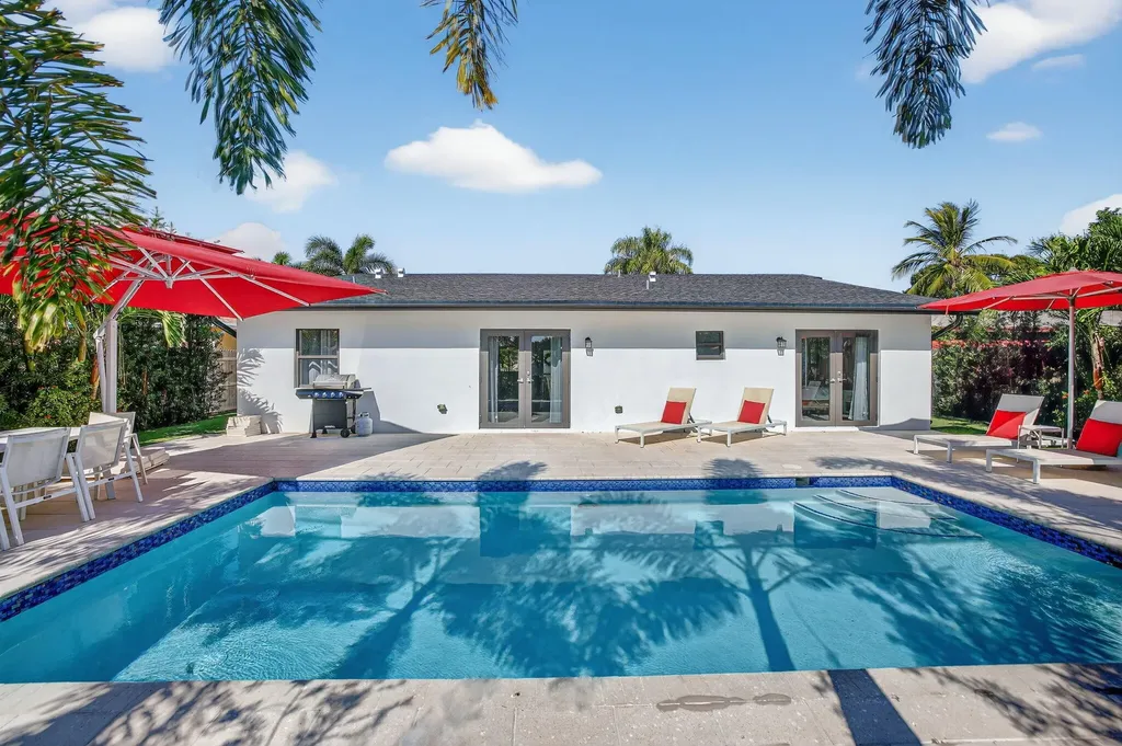 254 NE 20th Street Delray Beach FL 33444