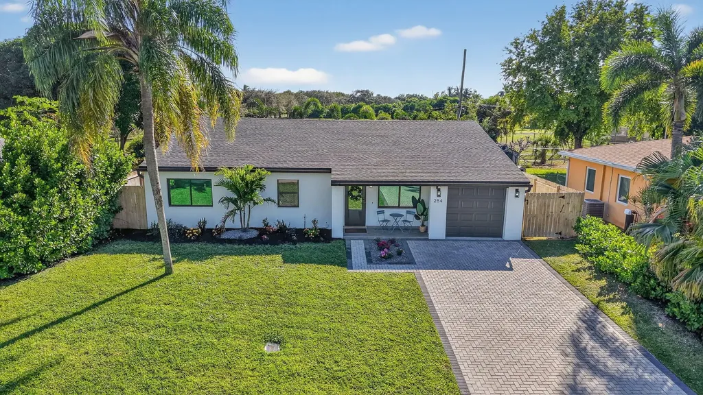 254 NE 20th Street Delray Beach FL 33444