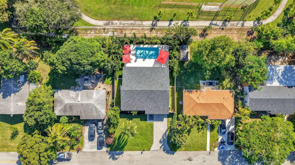 254 NE 20th Street Delray Beach FL 33444