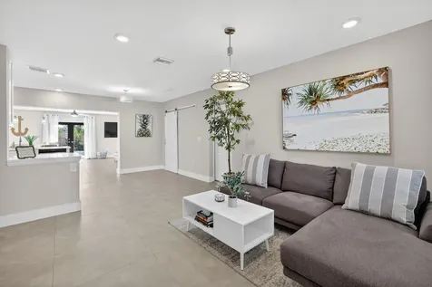 254 NE 20th Street Delray Beach FL 33444