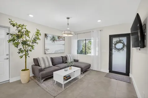 254 NE 20th Street Delray Beach FL 33444