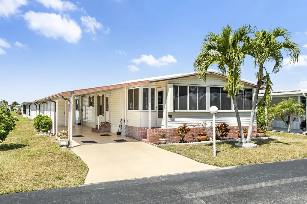 48014 Jaruco Bay Boynton Beach FL 33436