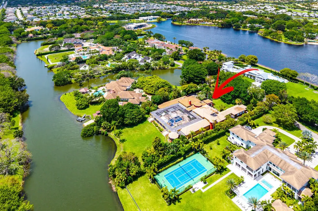 6028 Le Lac Road Boca Raton FL 33496
