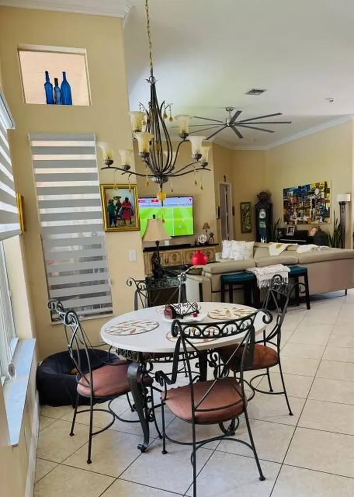 12517 Temple Boulevard West Palm Beach FL 33412