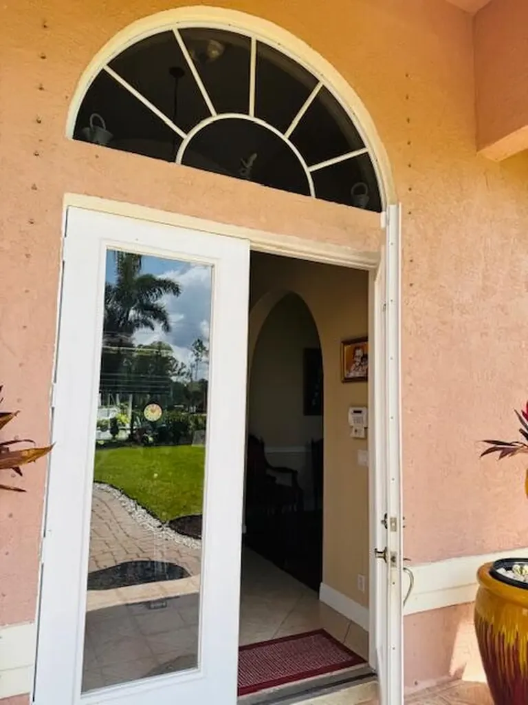 12517 Temple Boulevard West Palm Beach FL 33412
