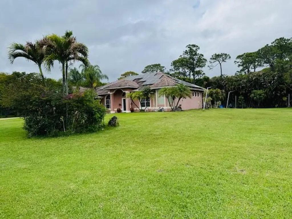 12517 Temple Boulevard West Palm Beach FL 33412