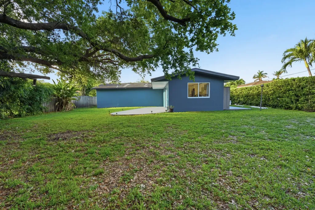 1431 SW 32nd Court Fort Lauderdale FL 33315