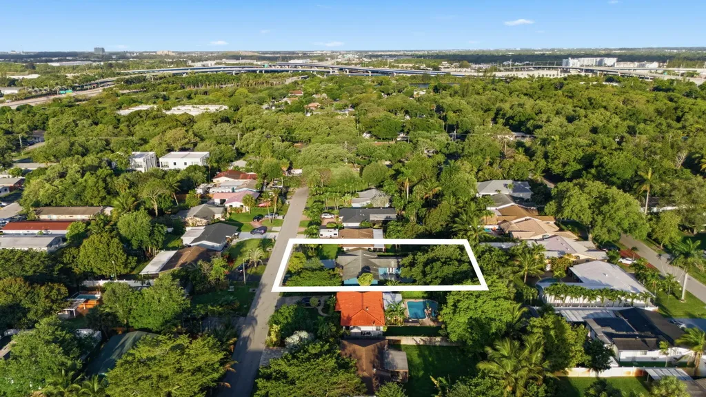 1431 SW 32nd Court Fort Lauderdale FL 33315
