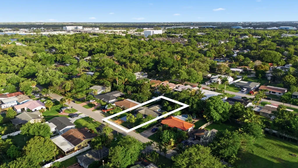 1431 SW 32nd Court Fort Lauderdale FL 33315
