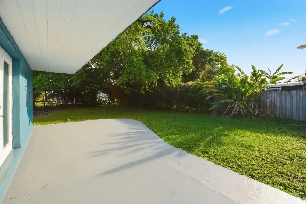 1431 SW 32nd Court Fort Lauderdale FL 33315