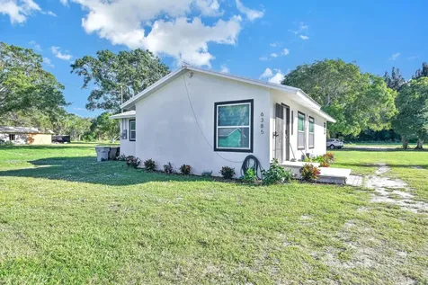 6385 86th Place Vero Beach FL 32958