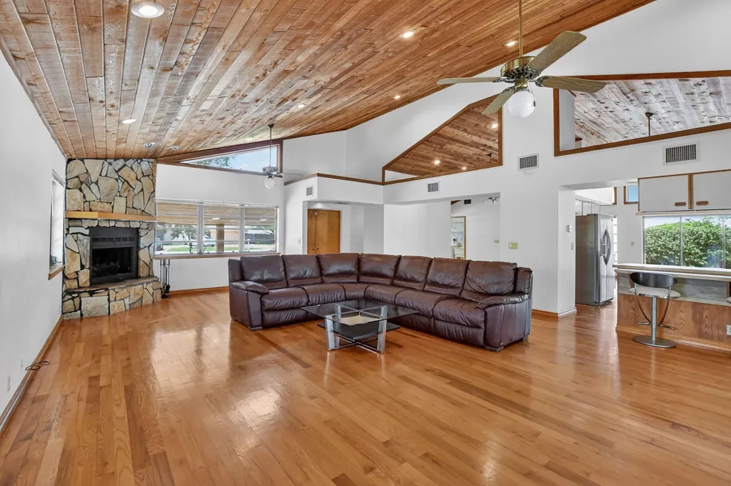 4200 NW 4th Avenue Boca Raton FL 33431
