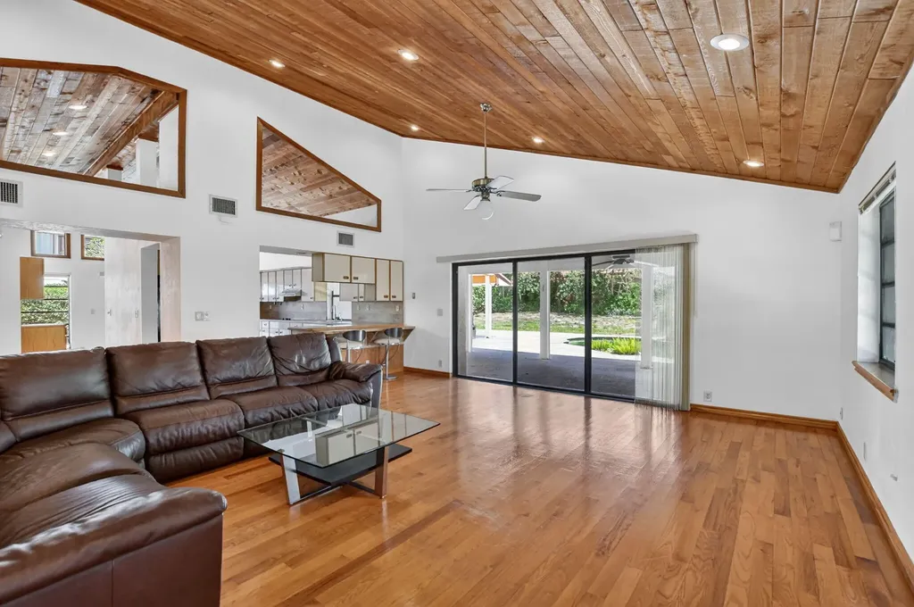 4200 NW 4th Avenue Boca Raton FL 33431