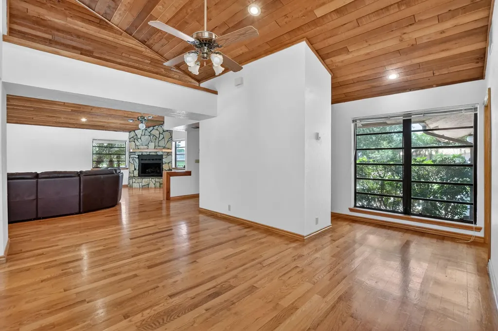 4200 NW 4th Avenue Boca Raton FL 33431